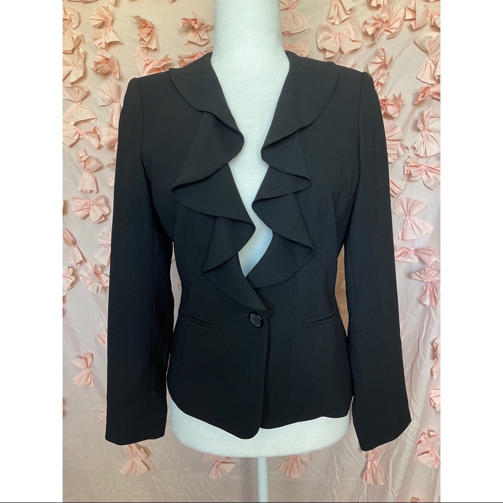 Black jacket, petite size 4
